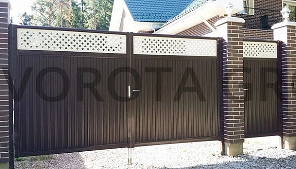 Распашные ворота из профнастила Doorhan черные 2800х1800